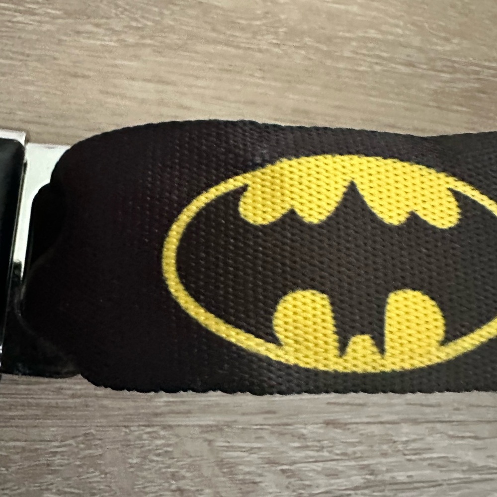 Buckle-Down Black and Yellow Batman Belt - Picture 8 of 9